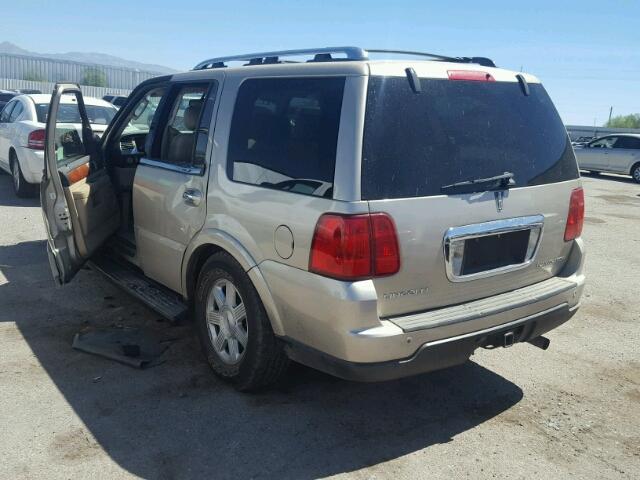 5LMFU27506LJ10588 - 2006 LINCOLN NAVIGATOR Gold Foto 3