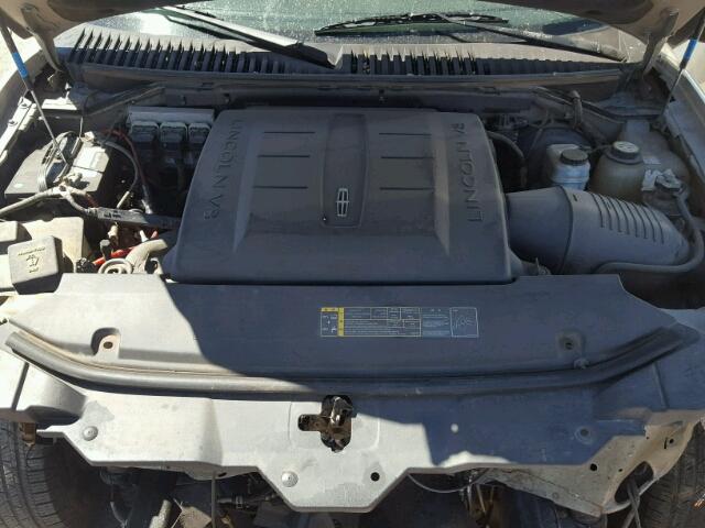 5LMFU27506LJ10588 - 2006 LINCOLN NAVIGATOR Gold Foto 7
