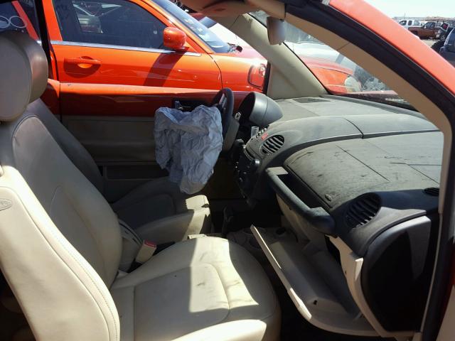 3VWCM31Y44M345880 - 2004 VOLKSWAGEN NEW BEETLE 红色 照片 5