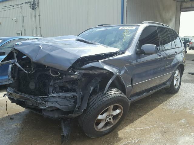 5UXFB33593LH41099 - 2003 BMW X5 4.4I GRAY photo 2