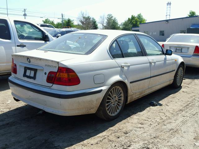 WBAEW53423PN31242 - 2003 BMW 330 XI WHITE photo 4