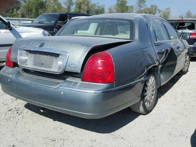 1LNHM81W54Y627448 - 2004 LINCOLN TOWN CAR E GREEN photo 4