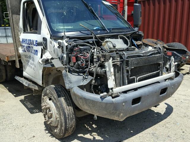 1GBE4E1173F510026 - 2003 CHEVROLET C4500 C4C0 WHITE photo 9