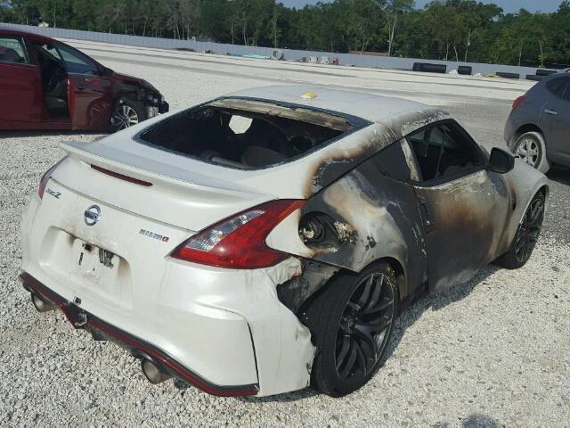 JN1AZ4EH1GM934447 - 2016 NISSAN 370Z BASE WHITE photo 4