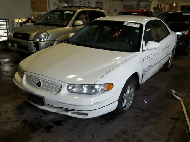 2G4WB52K041312177 - 2004 BUICK REGAL LS WHITE photo 2