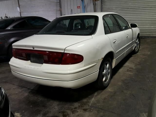 2G4WB52K041312177 - 2004 BUICK REGAL LS WHITE photo 4