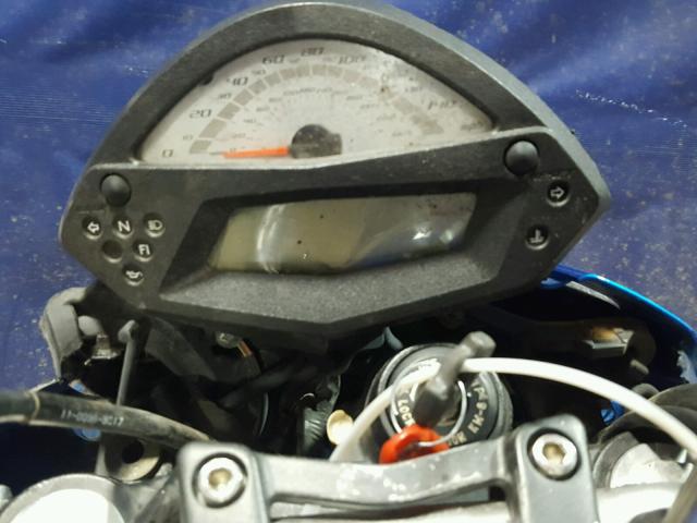 JKAEREC159DA37285 - 2009 KAWASAKI ER650 C BLUE photo 8