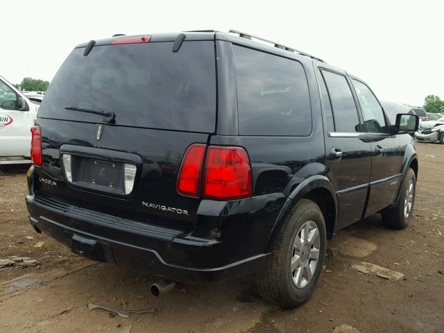 5LMFU28556LJ01447 - 2006 LINCOLN NAVIGATOR BLACK photo 4