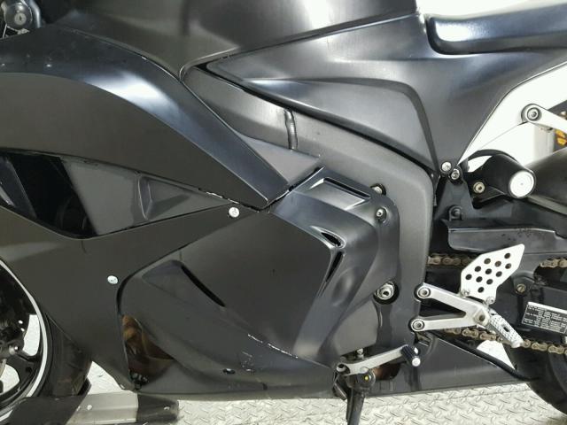 JH2PC40039K201204 - 2009 HONDA CBR600 RR BLACK photo 11