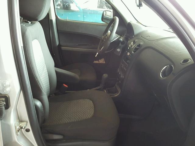 3GNBAAFW6BS541287 - 2011 CHEVROLET HHR LS SILVER photo 5