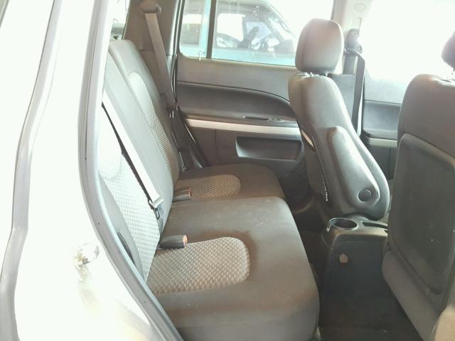 3GNBAAFW6BS541287 - 2011 CHEVROLET HHR LS SILVER photo 6