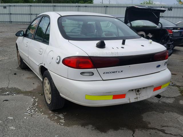 1FALP13PXVW323649 - 1997 FORD ESCORT LX WHITE photo 3