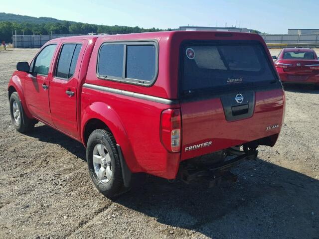 1N6AD0EV6BC449226 - 2011 NISSAN FRONTIER S RED photo 3