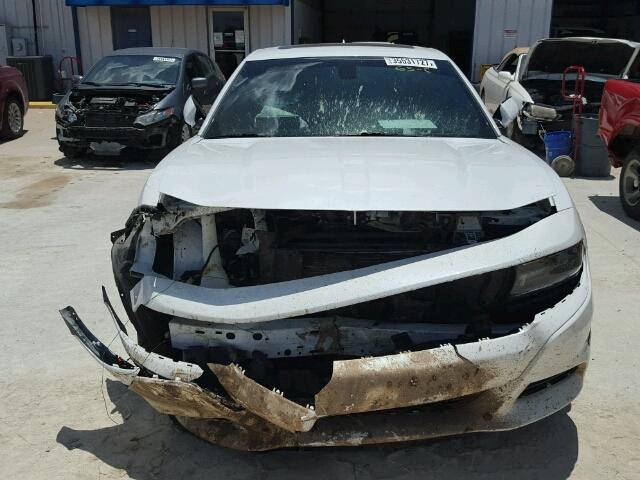 2C3CDXCT8FH886013 - 2015 DODGE CHARGER R/ WHITE photo 9