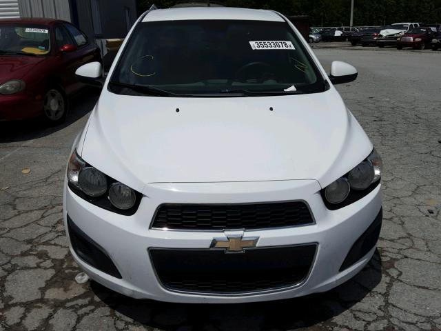1G1JA5SHXD4247972 - 2013 CHEVROLET SONIC LS 白色 照片 9