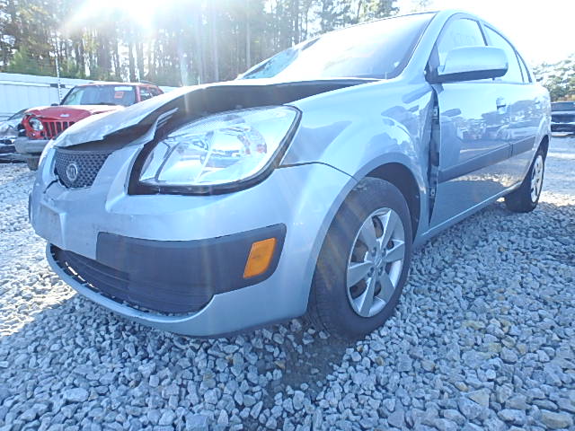 KNADE123586364968 - 2008 KIA RIO BASE SILVER photo 2