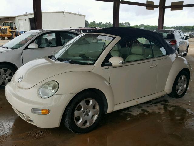 3VWCK21Y03M310283 - 2003 VOLKSWAGEN NEW BEETLE 奶油色 照片 2