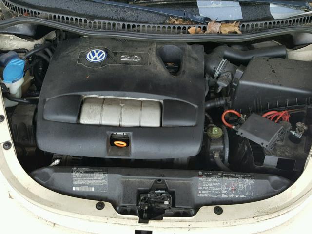 3VWCK21Y03M310283 - 2003 VOLKSWAGEN NEW BEETLE 奶油色 照片 7