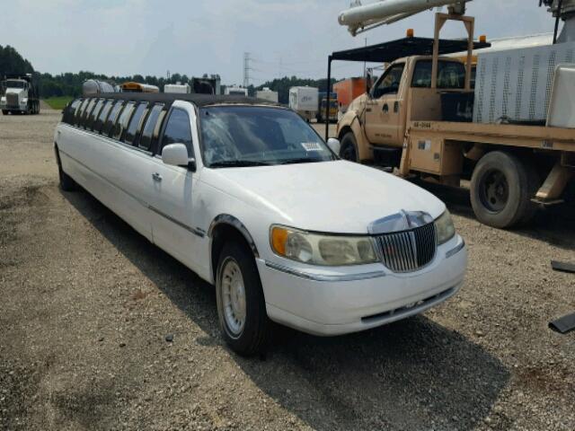 1LNHM81W3XY627145 - 1999 LINCOLN TOWN CAR E WHITE photo 1