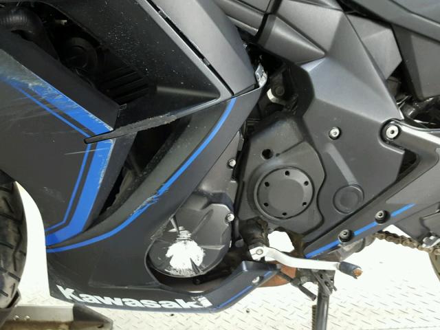 JKAEXEE16EDA15700 - 2014 KAWASAKI EX650 E BLUE photo 12