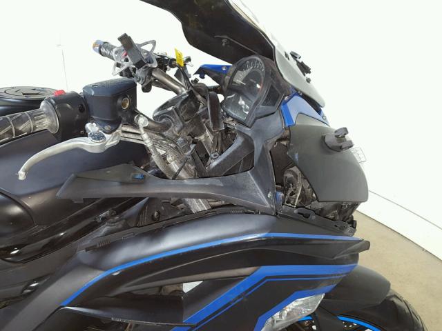 JKAEXEE16EDA15700 - 2014 KAWASAKI EX650 E BLUE photo 13