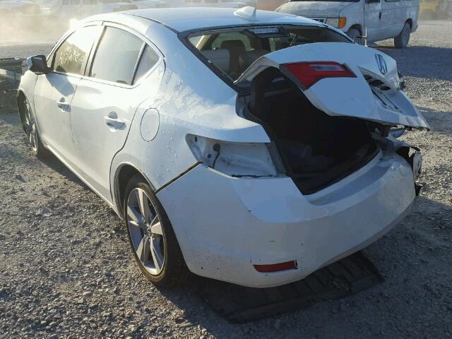 19VDE1F58DE008560 - 2013 ACURA ILX 20 PRE WHITE photo 3