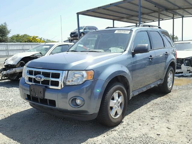 1FMCU0DG6AKC63104 - 2010 FORD ESCAPE BLUE photo 2