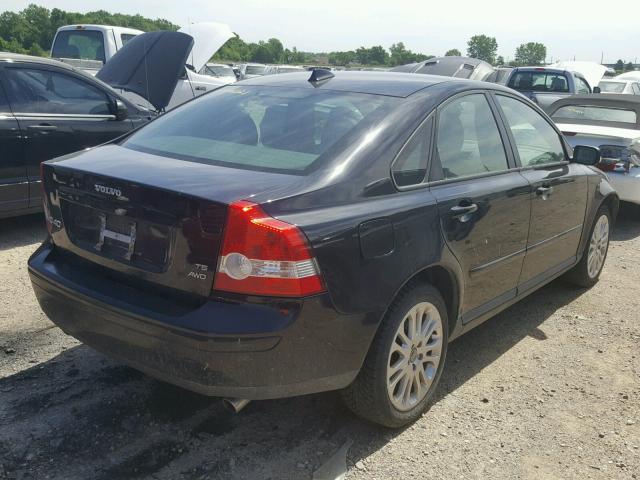 YV1MH682552111510 - 2005 VOLVO S40 T5 BLACK photo 4