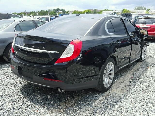 1LNHL9DK1GG600386 - 2016 LINCOLN MKS BLACK photo 4