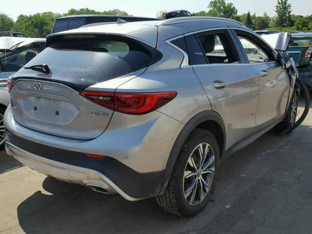 SJKCH5CR3HA036071 - 2017 INFINITI QX30 BASE GRAY photo 4