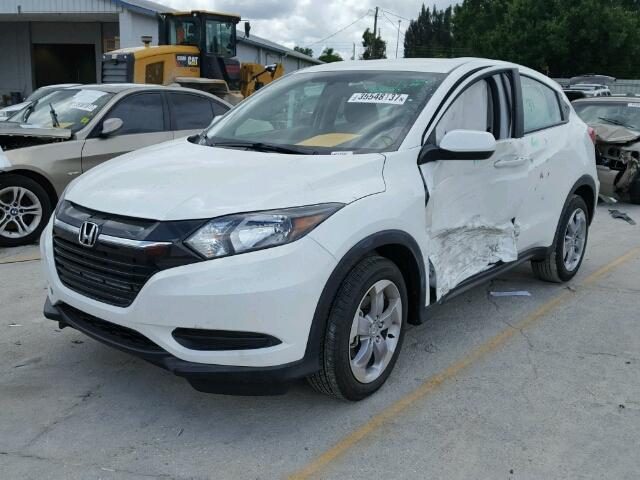 3CZRU5H39HM716986 - 2017 HONDA HR-V WHITE photo 2