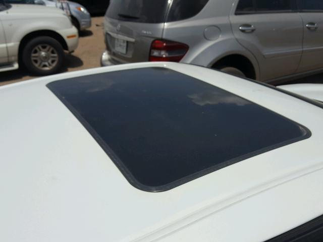 1G2WP12KXWF300679 - 1998 PONTIAC GRAND PRIX WHITE photo 9