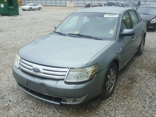 1FAHP24W68G114540 - 2008 FORD TAURUS SEL GREEN photo 2