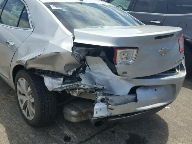 1G11E5SA5GU157575 - 2016 CHEVROLET MALIBU LIM 银色 照片 9