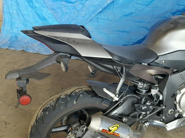 JYARN42E1GA000226 - 2016 YAMAHA YZFR1S GRAY photo 6