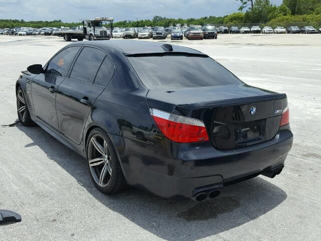 WBSNB93556B584476 - 2006 BMW M5 BLACK photo 3