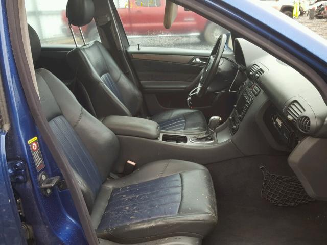 WDBRF65J13F396952 - 2003 MERCEDES-BENZ C 32 AMG K BLUE photo 5