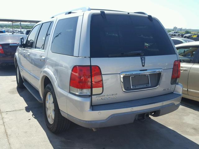 5LMEU68H63ZJ13810 - 2003 LINCOLN AVIATOR Gümüş foto 3