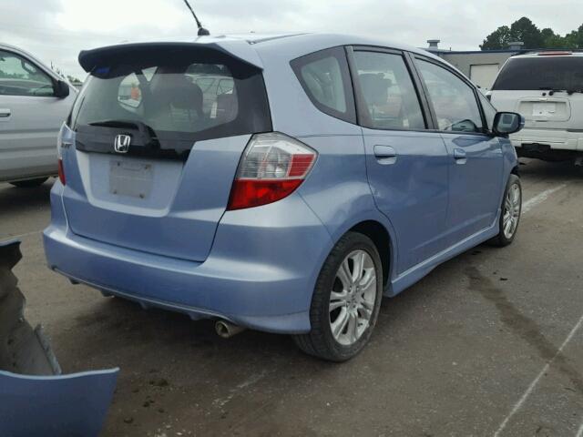 JHMGE88659S014774 - 2009 HONDA FIT SPORT BLUE photo 4