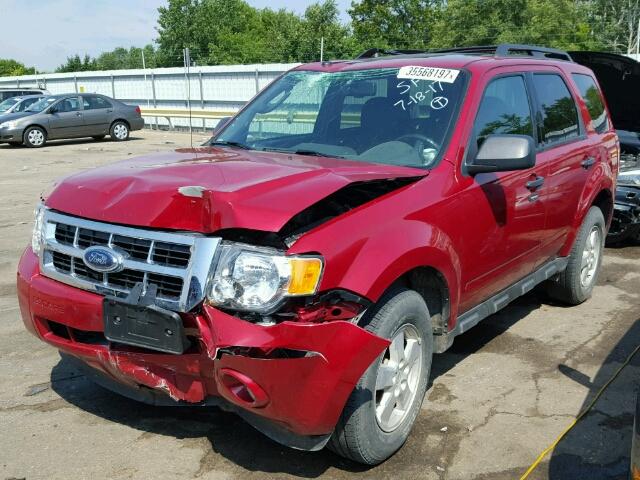 1FMCU93G79KC58138 - 2009 FORD ESCAPE XLT RED photo 2