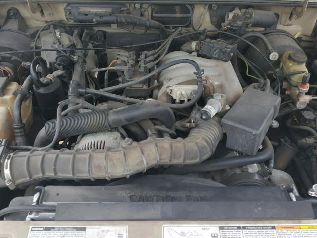 4F4YR16V7XTM09887 - 1999 MAZDA B3000 CAB GOLD photo 7