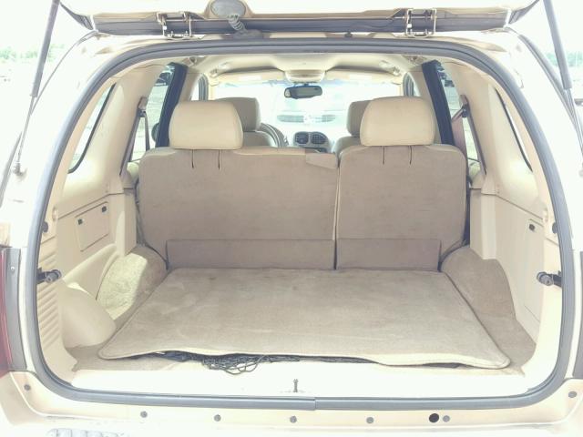 5GAES13P742231262 - 2004 BUICK RAINIER CX GOLD photo 9