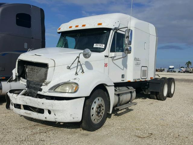 1FUJA6CKX4LM89313 - 2004 FREIGHTLINER CONVENTION WHITE photo 3