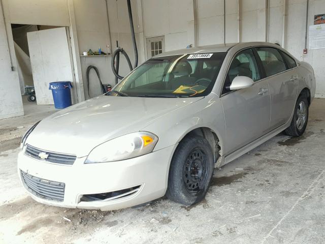 2G1WS57M891296843 - 2009 CHEVROLET IMPALA POL BEIGE photo 2