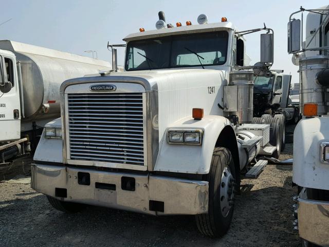 1FUJF6CV59DAE2528 - 2009 FREIGHTLINER CONVENTION WHITE photo 2