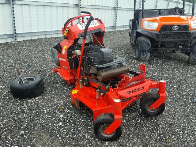 000188 - 2016 GRAV MOWER RED photo 1