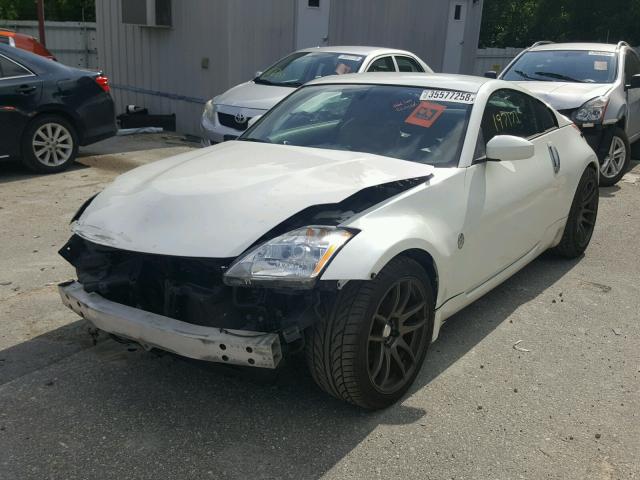 JN1AZ34E63T013634 - 2003 NISSAN 350Z COUPE WHITE photo 2