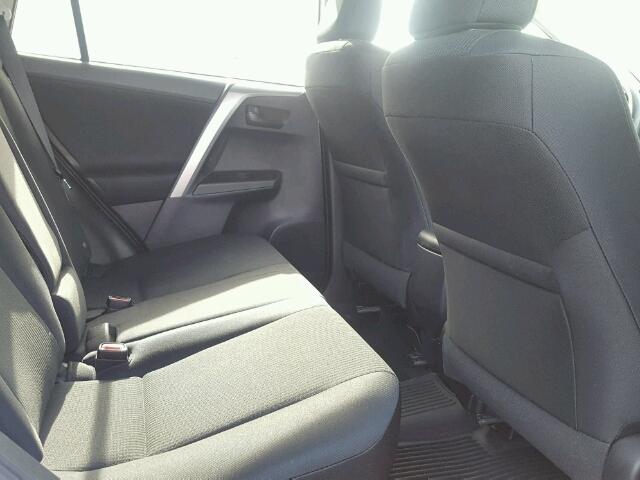 2T3BFREV6HW606863 - 2017 TOYOTA RAV4 白色 照片 5