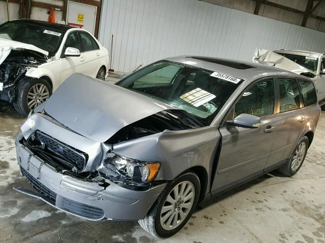 YV1MW382952066656 - 2005 VOLVO V50 2.4I GRAY photo 2