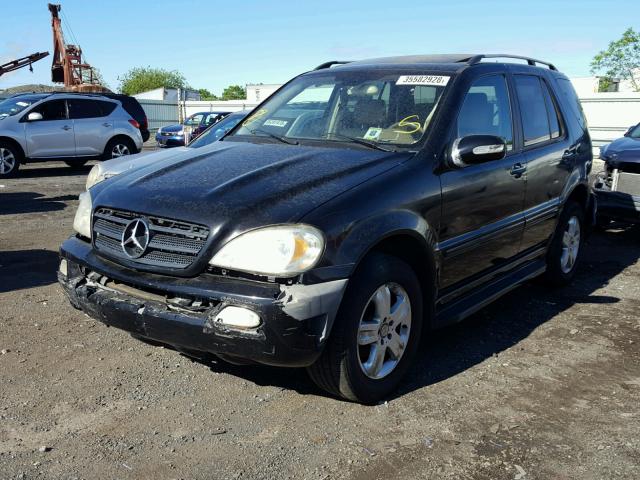 4JGAB57E25A550522 - 2005 MERCEDES-BENZ ML 350 BLACK photo 2